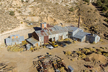The Union Mine Hoist House - Change Building at left end (Underground Explorers Oct 2018)
