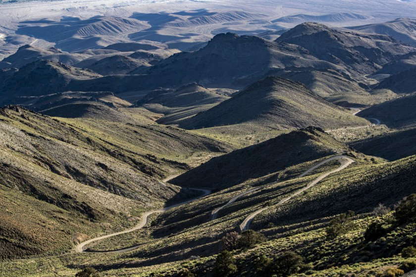 The Yellow Road winds up the Inyo Mountains to the town Cerro Gordo The Yellow Road winds up the Inyo Mountains to the town Cerro Gordo
