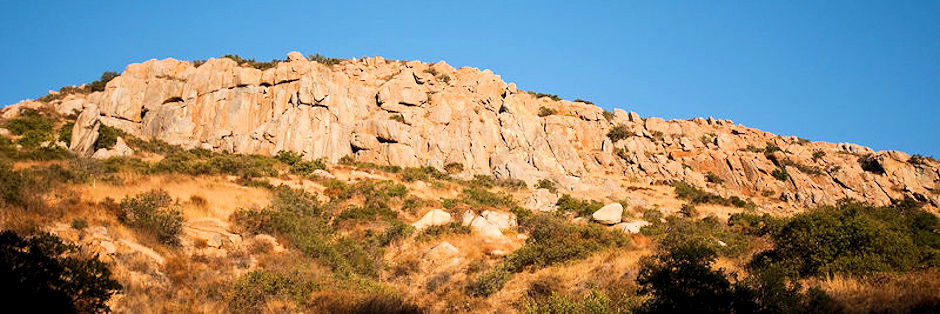 Mission Gorge climbing area from road