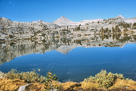 Sandpiper Lake, Mt. Hooper - John Muir Wilderness 08 Sep 1976