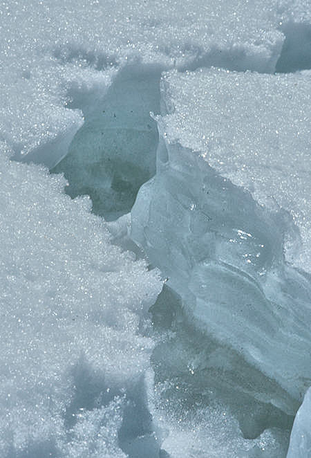 Snow on Lone Pine Creek - 30 Apr 1977