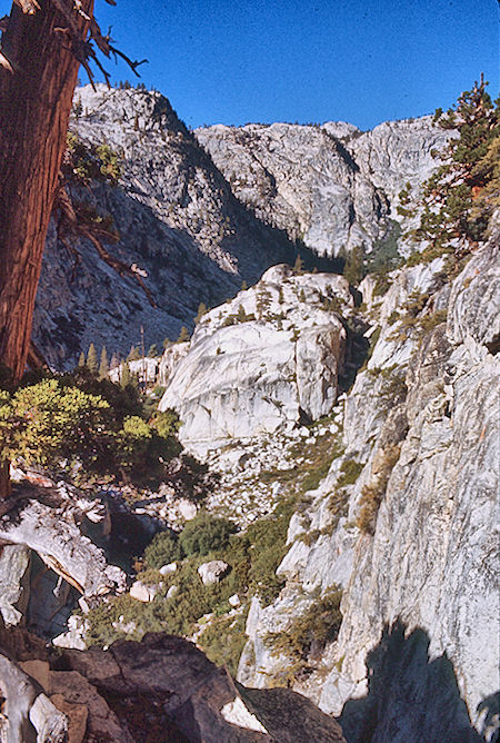 Kern-Kaweah 'pass' - Sequoia National Park 01 Sep 1971