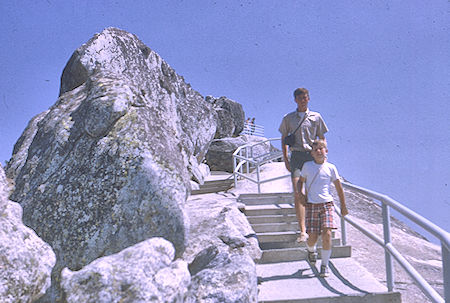 Steve and David Henderson on Moro Rock (12) - Sequoia National Park 02 Jun 1968