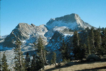 Sierra Nevada - Sequoia National Park<br>Mt. Silliman from Siliman Pass - October 1973 Sierra Nevada - Sequoia National Park<br>Mt. Silliman from Siliman Pass - October 1973