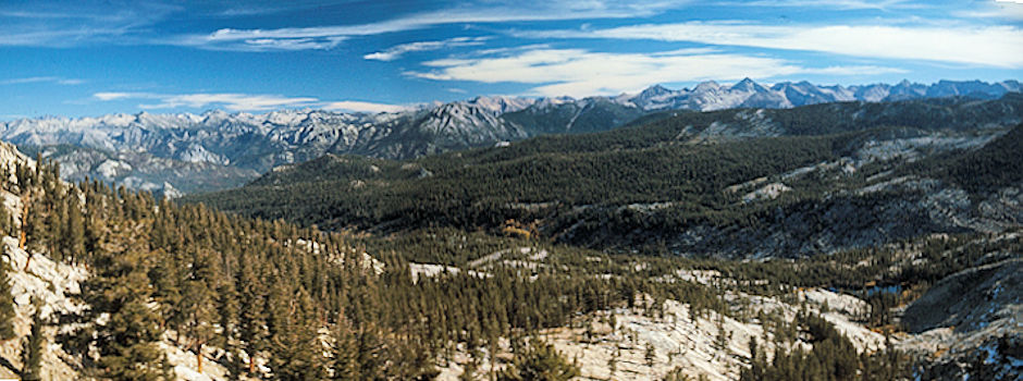 Sierra Nevada - Sequoia National Park<br>Beville Lake northeast from Silliman crest - October 1973 Sierra Nevada - Sequoia National Park<br>Beville Lake northeast from Silliman crest - October 1973