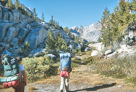 Stan Haye and Lisa Sternberg on the way to McGee Lake - John Muir Wilderness 29 Aug 1976