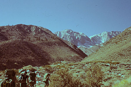 Split Mountain - John Muir Wilderness - Hitting the trail up Red Mountain Creek Split Mountain - John Muir Wilderness - Hitting the trail up Red Mountain Creek