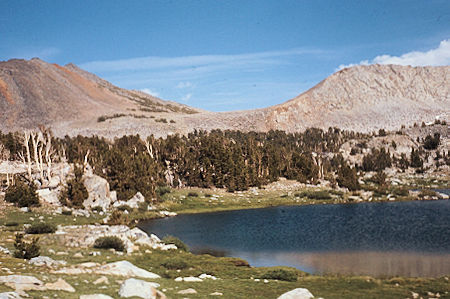 Sierra Nevada - Kings Canyon National Park - Sawmill Pass and Colosseum Mountain from Woods La<br>ke basin 1972 Sierra Nevada - Kings Canyon National Park - Sawmill Pass and Colosseum Mountain from Woods Lake basin 1972