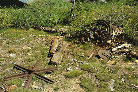 Mining gear below Par Value Lakes - Hoover Wilderness 1989 Mining gear below Par Value Lakes - Hoover Wilderness 1989