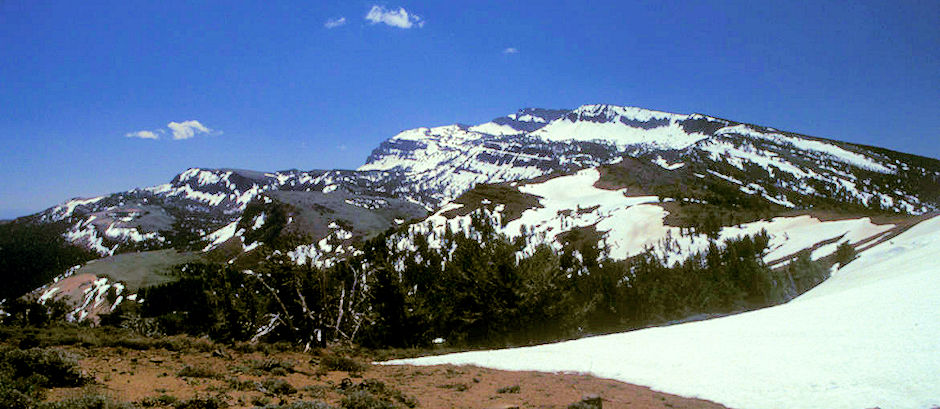View along east side of crest on Summit Trail from saddle - Devil's Knob, Warren Peak, South Warner Wilderness
