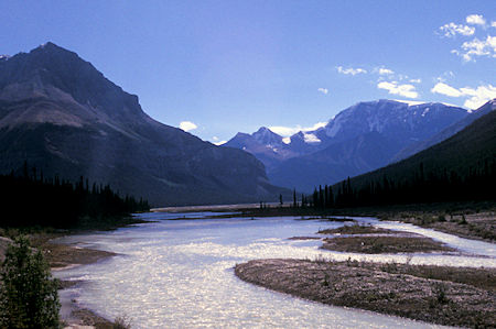 Athabasca Valley South, Icefields Parkway, Jasper National Park, Canada