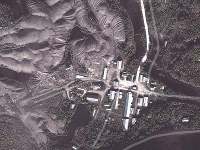 Satellite view of Bear Creek Camp and dredge tailings