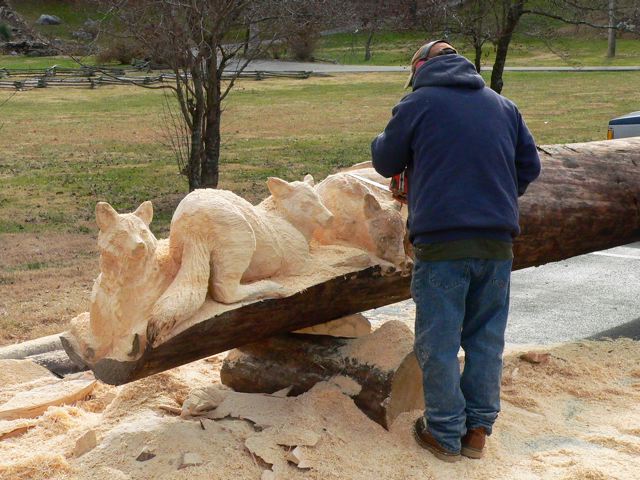 Woodsman - Chainsaw Carvings