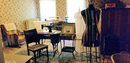 Companion's/Sewing Room