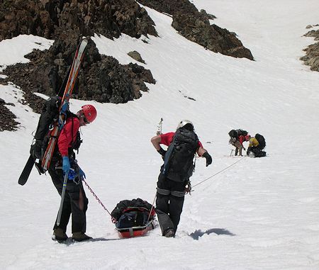 Moving right along - DM Photo