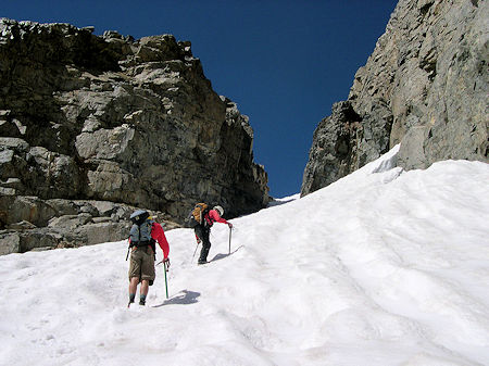 Approaching the chute to the saddle