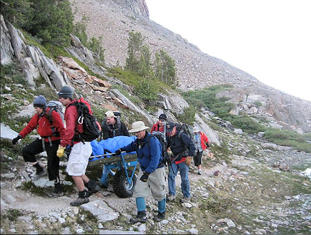 Ops 09-513 injured hiker - Trudi Patrick and Ryan Salay Photo
